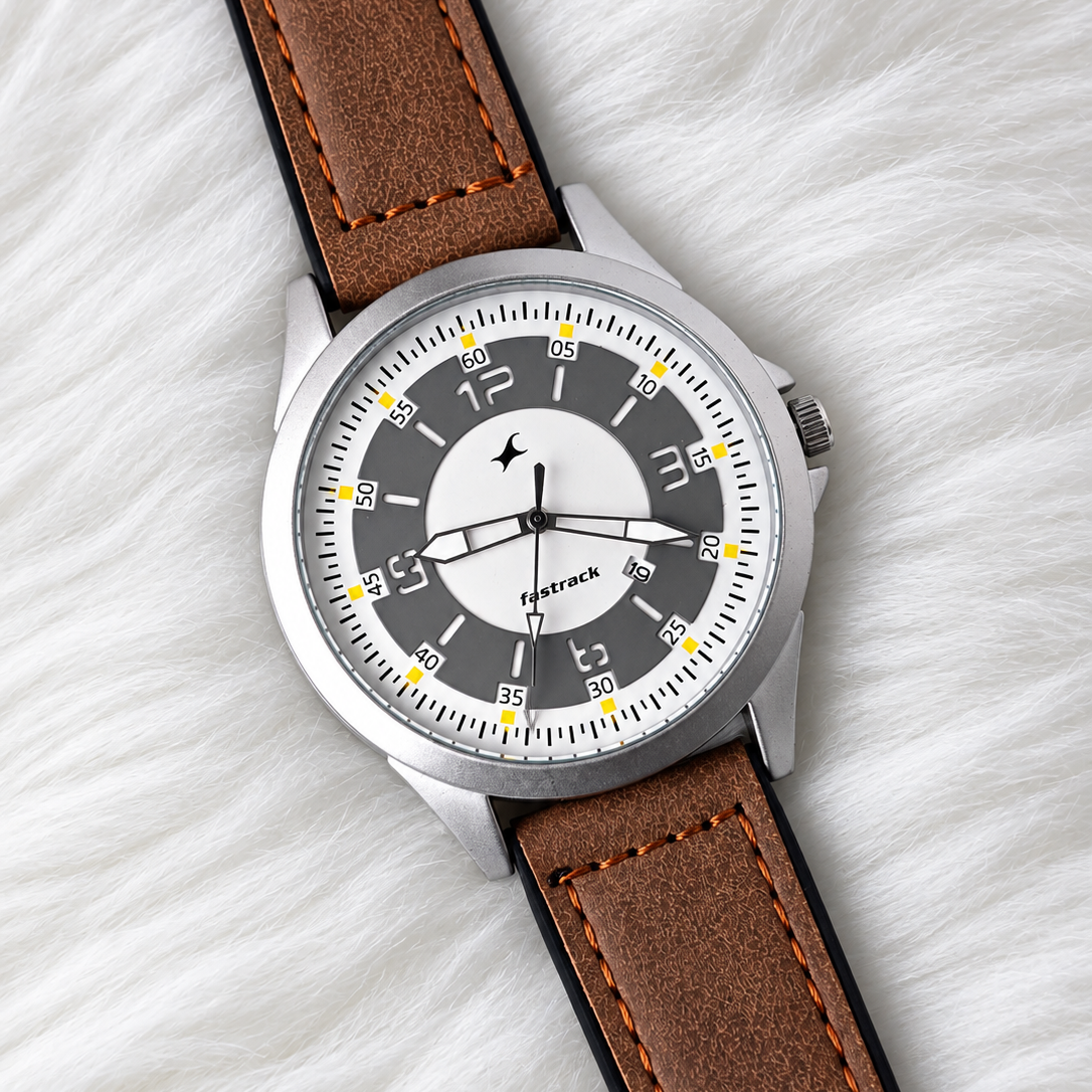 Fastrack KL04 Men's Watch (White:Brown) - Image 1